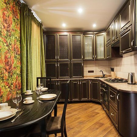 Best Apartments In Deribasovskaya Odessa Luaran gambar