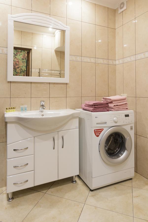 Best Apartments In Deribasovskaya Odessa Luaran gambar